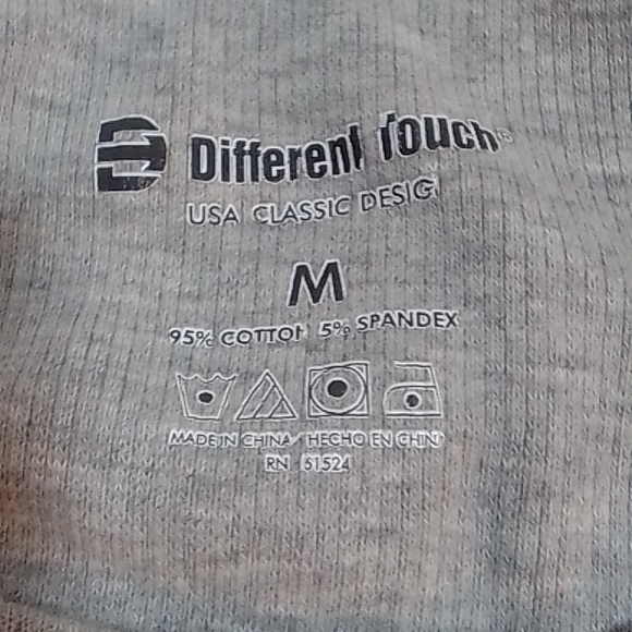 Almost new tank by different touch.... - Picture 5 of 5